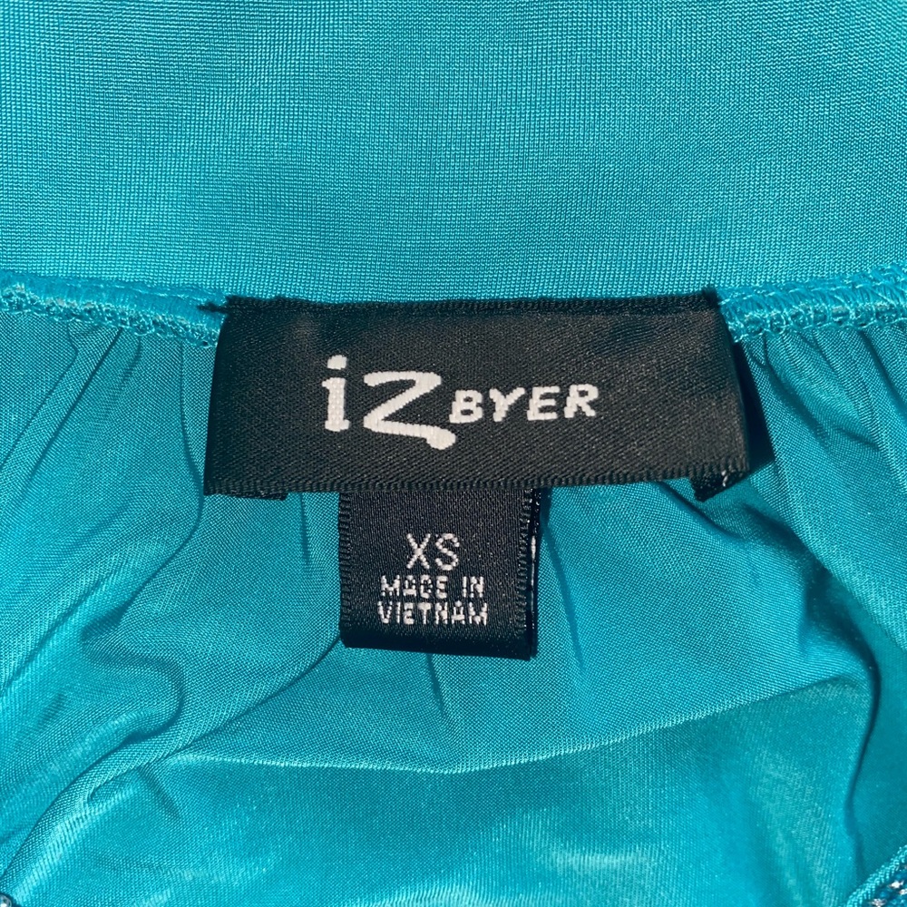 Tank-top - Picture 3 of 3